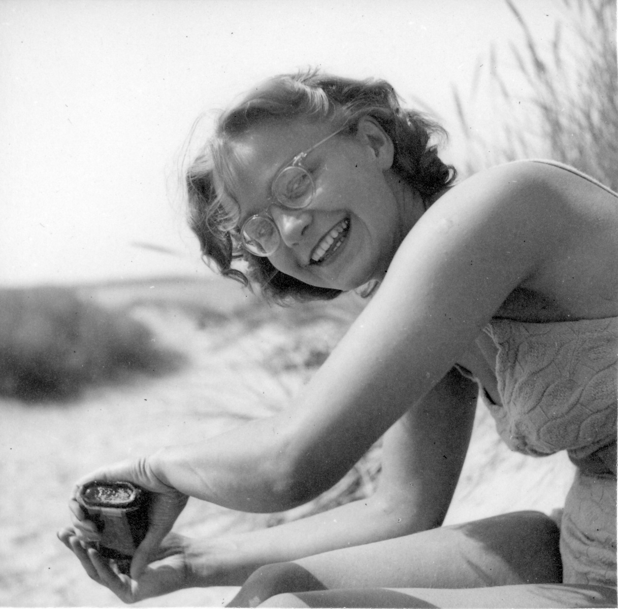 Lilly Mogensen, Hornbæk 1943
