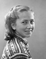 1942,  "Søster" (Inger Margrethe Husen)